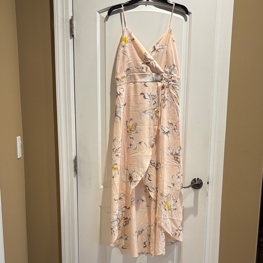 J.O.A. NEW Floral Faux Wrap Floral Pale Pink Midi Dress Spaghetti Straps Medium